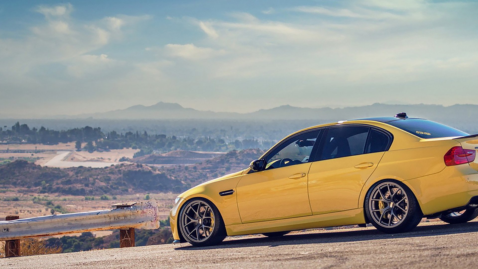 跨越东西的篮球证明学，哈登在逆境中崛起，深圳队在稳健中向前